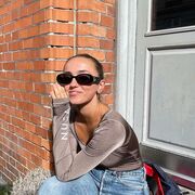  ,   Daria, 31 ,   ,   