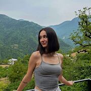  , 