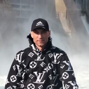  ,  Andrei, 42