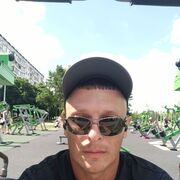  ,  Andrey, 39