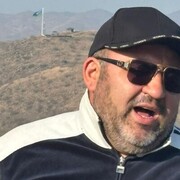  ,  arman, 42