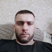  ,  Oleg, 27