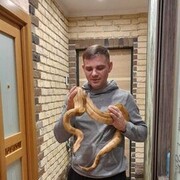  ,  Anton, 45