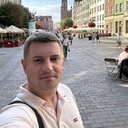  ,   Aliaksei, 35 ,   ,   , c 