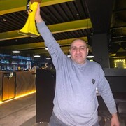  ,  Arkadi, 49