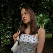  ,  Elizaveta, 19