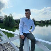   ,  Daniel, 27
