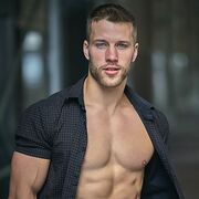 ,  Roberts, 28