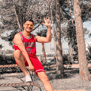  ,   Youssef, 28 ,   ,   
