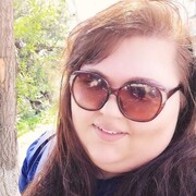   ,  Natalia, 28