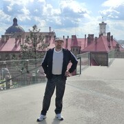  ,   Ihor, 48 ,   