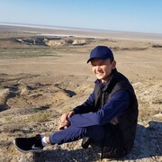  ,  Yernar, 32