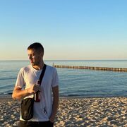  ,  Serhii, 23