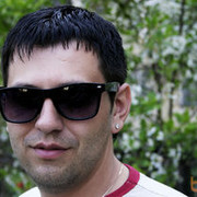  ,   Albanec, 40 ,  