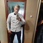  ,  Gena, 24