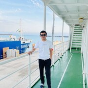  ,  Azik, 28