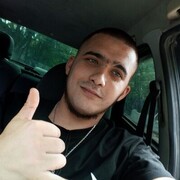  ,  Artur, 27