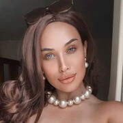  ,  Daria, 27