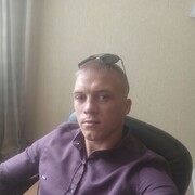  ,   Viktor, 29 ,   ,   