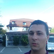  ,  Alex, 31