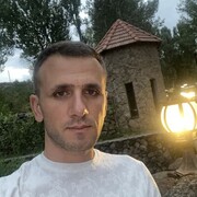  ,  Mesrop, 29