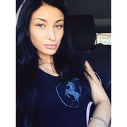  , 