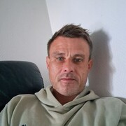  Stuttgart,  Denis, 43