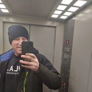  ,  Sergey, 33
