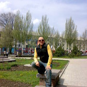  ,   Maksim, 41 ,   