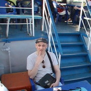  ,   Nik, 43 ,  