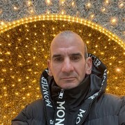  Abbots Langley,   , 48 ,   c 