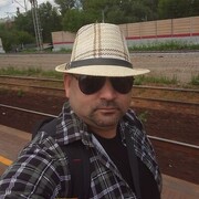 ,   Maikol, 44 ,   ,   