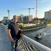  ,  Armen, 31