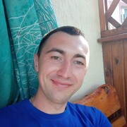  ,  Stas, 32