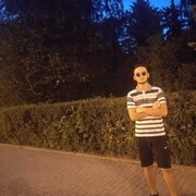  ,   Ali, 44 ,   ,   