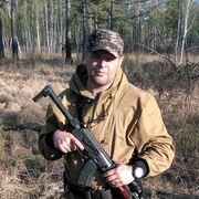  ,  Alex, 48
