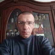  ,   Denis, 44 ,   ,   , c 