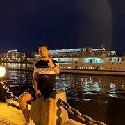  ,  Anouar, 28