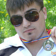  ,   Valik, 32 ,  