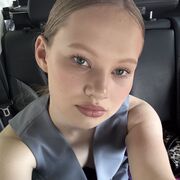  , 