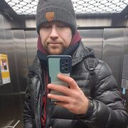  ,   Antony, 28 ,   ,   