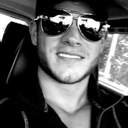   ,  Denis Denis, 35