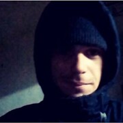   ,  Vlad, 32