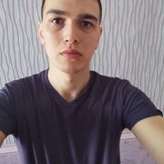  ,  Andrei, 25