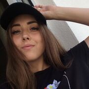  , 