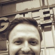  ,  Den, 34