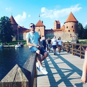  ,  Denis, 31