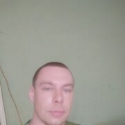  ,  Den, 34