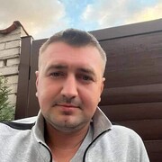  Komarov,  Serhii, 34