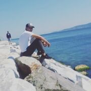  ,  Kirol, 27
